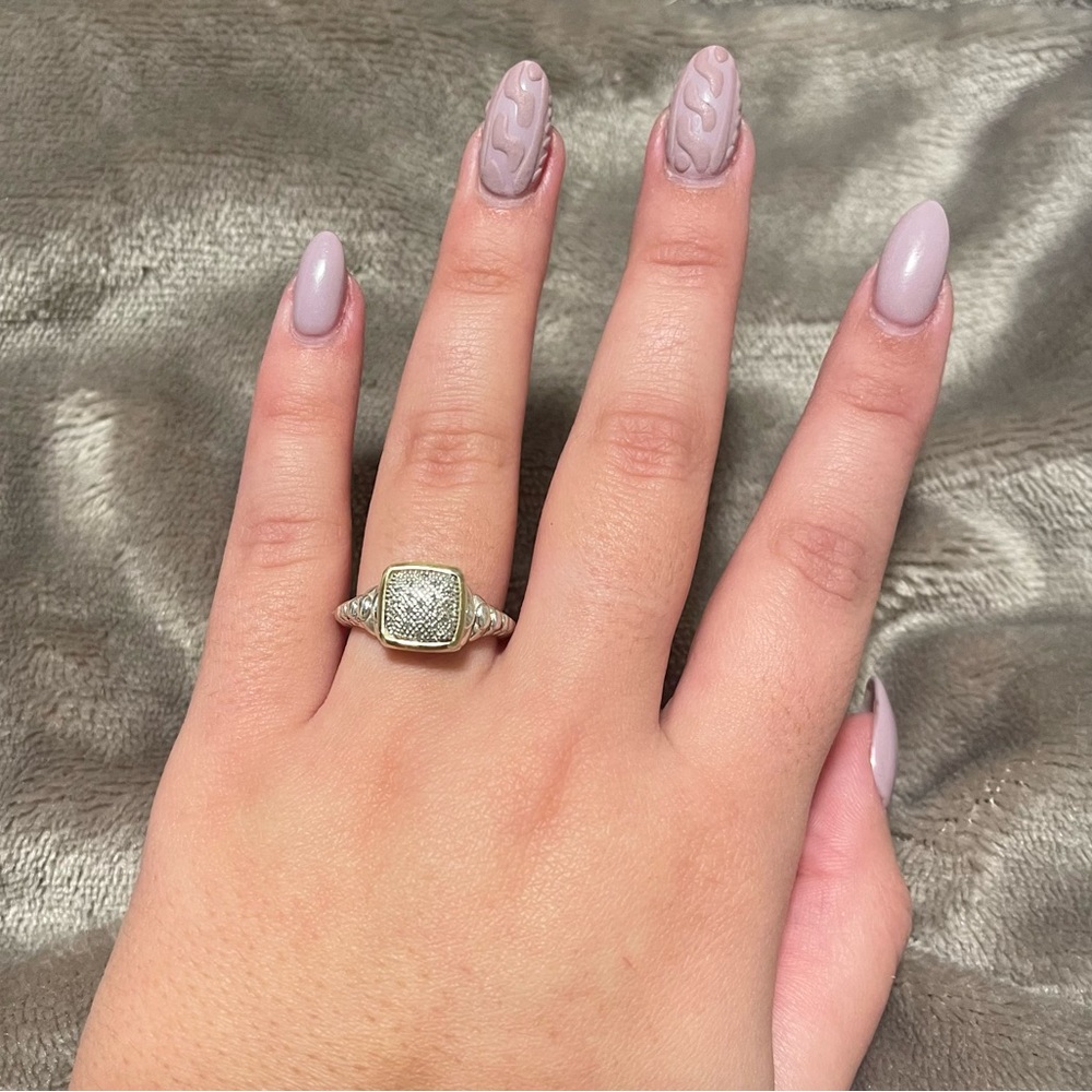 Ring - Picture 2 of 6